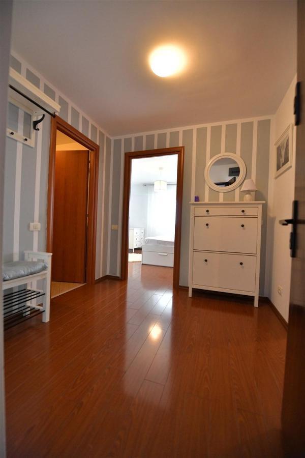 Apartment Lux 1 Mai Pod